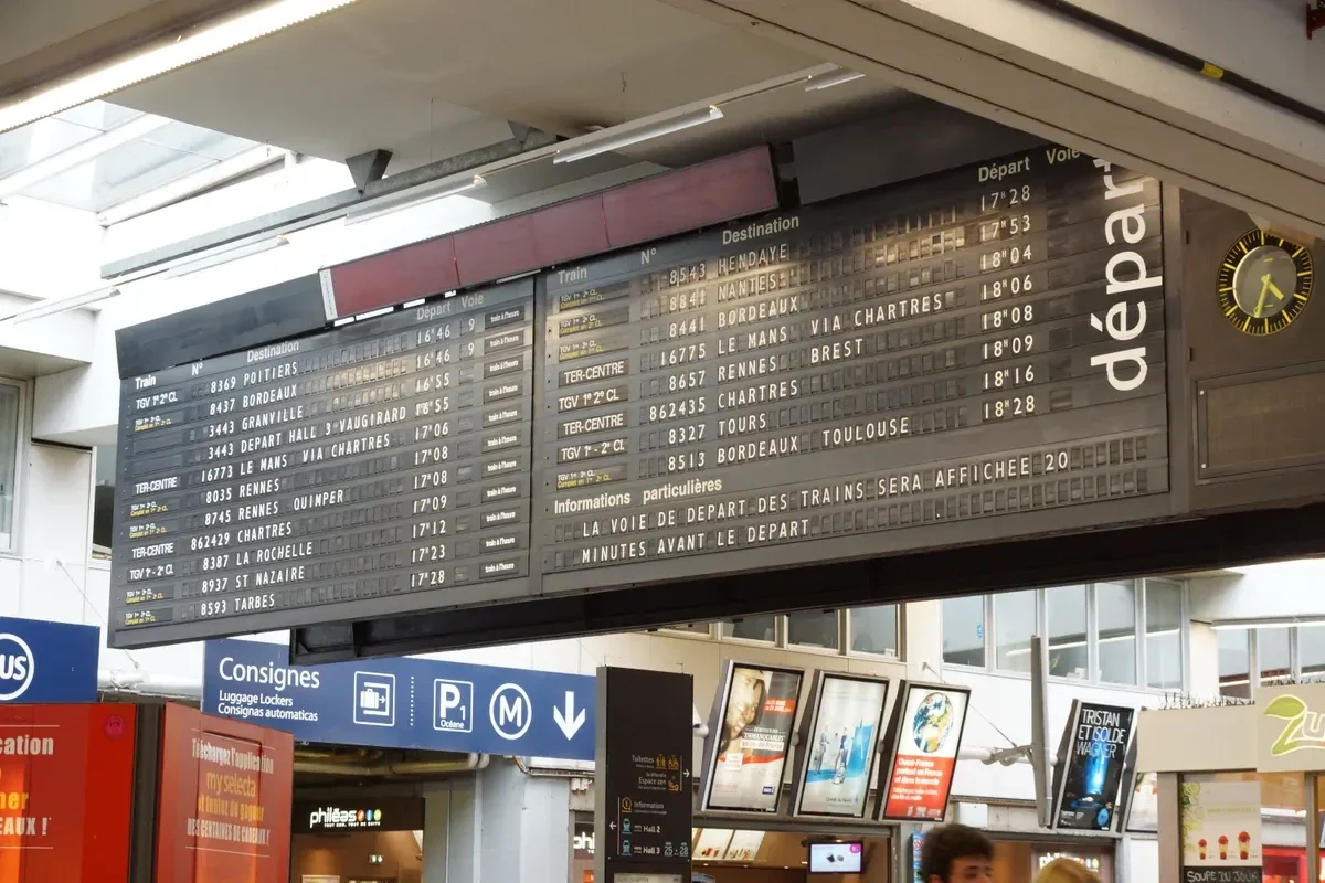 Departure board at Gare Montparnasse in Paris, useful when planning a day trip from Paris